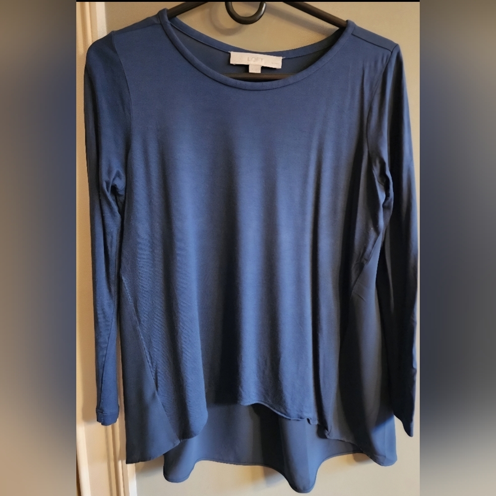 LOFT Women's Long Sleeve Top Blouse Size S Deep Blue